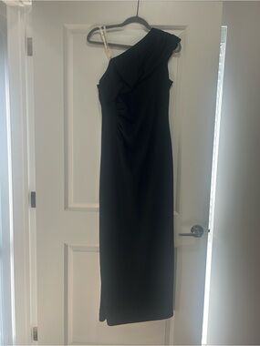 One-Shoulder Black Maxi Dress with Ruffle Detail